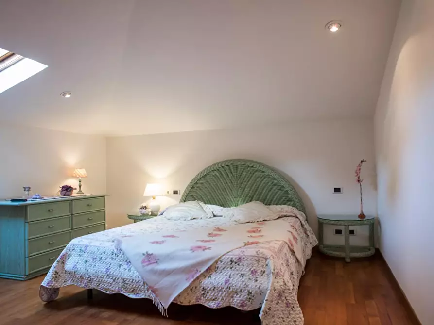 Immagine 18 di Villa in affitto  a Pietrasanta