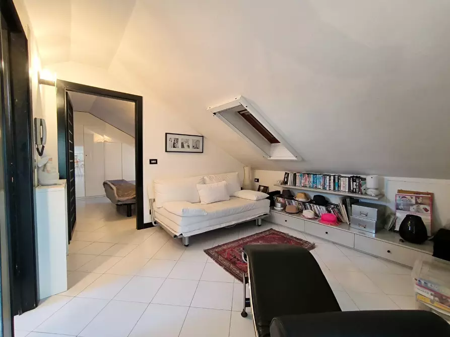 Immagine 16 di Casa bifamiliare in vendita  a Carrara