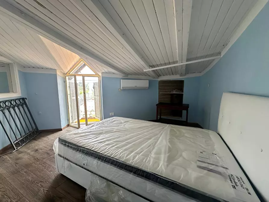 Immagine 5 di Terratetto in vendita  a Sarzana