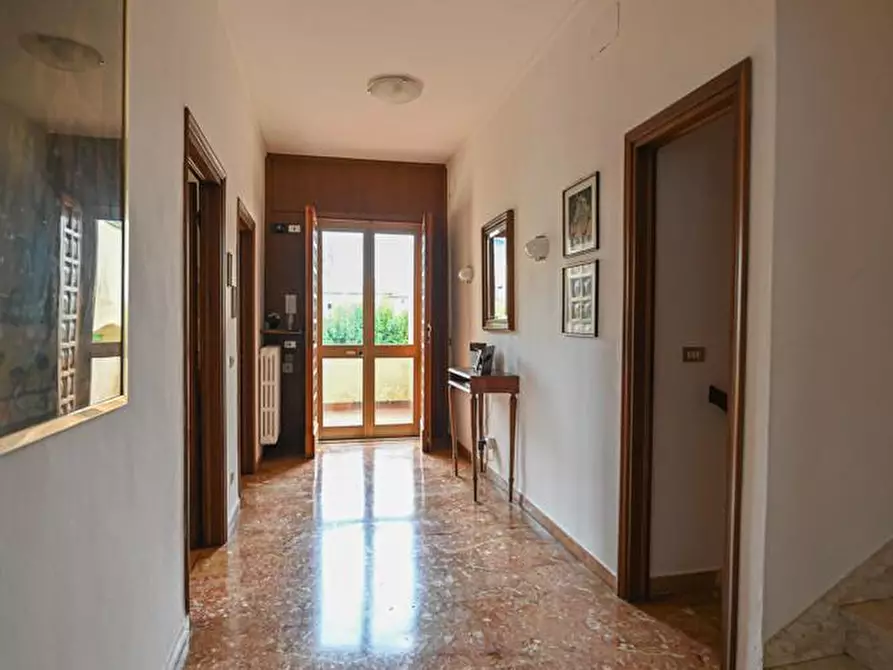 Immagine 15 di Casa bifamiliare in vendita  a Crespina Lorenzana