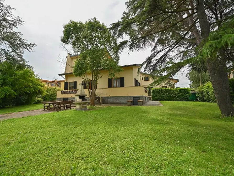 Immagine 52 di Casa bifamiliare in vendita  a Crespina Lorenzana