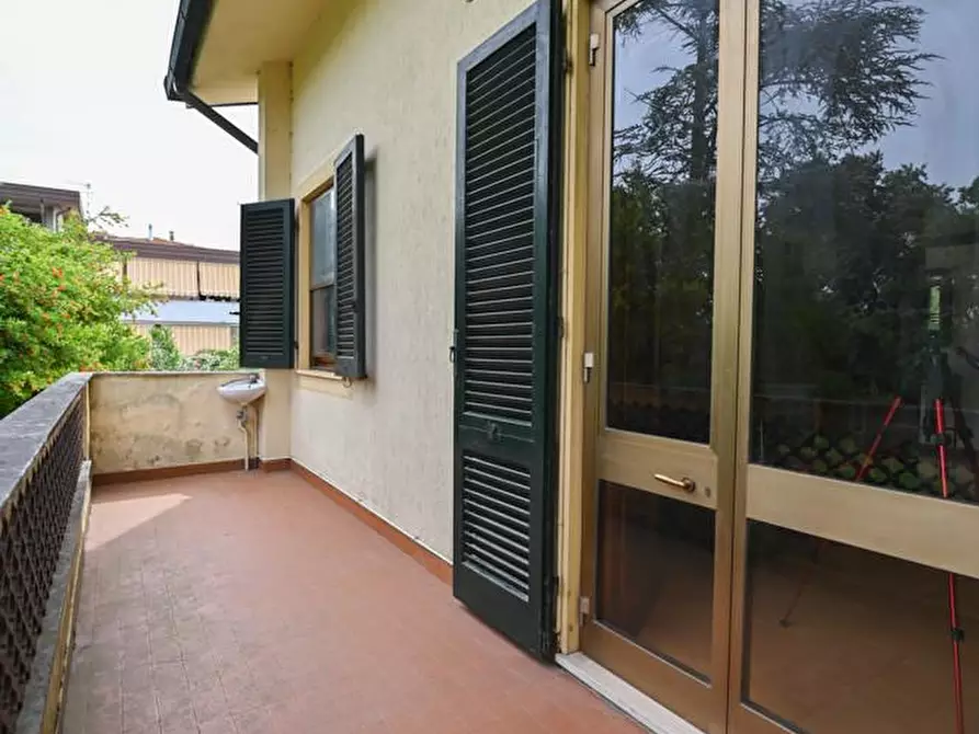 Immagine 31 di Casa bifamiliare in vendita  a Crespina Lorenzana