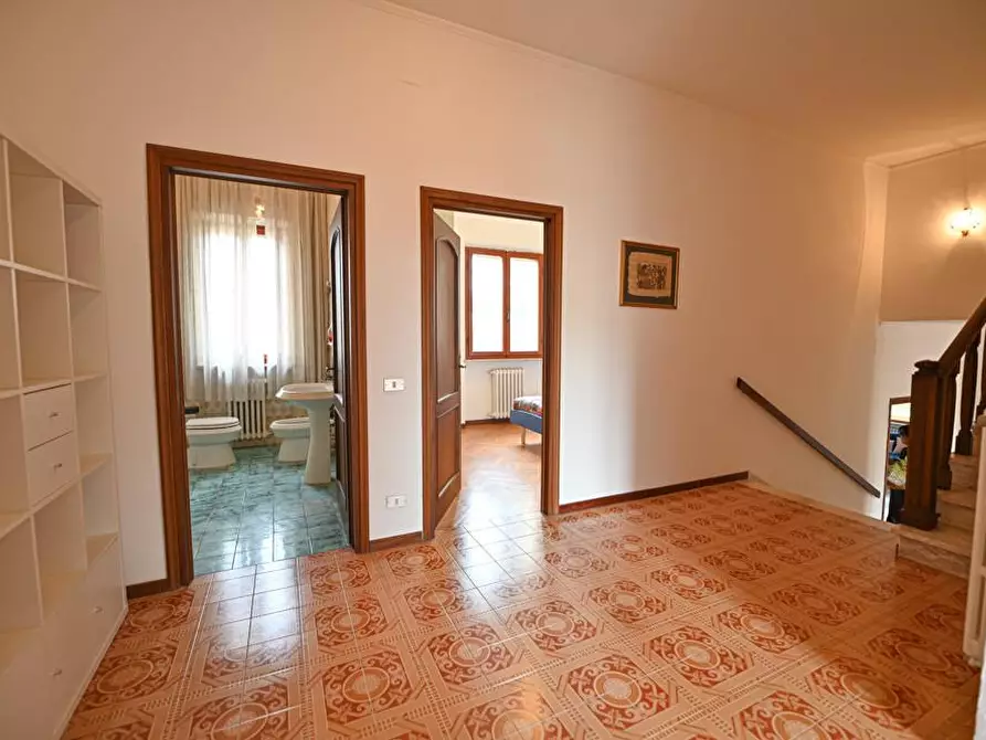 Immagine 19 di Casa bifamiliare in vendita  a Crespina Lorenzana