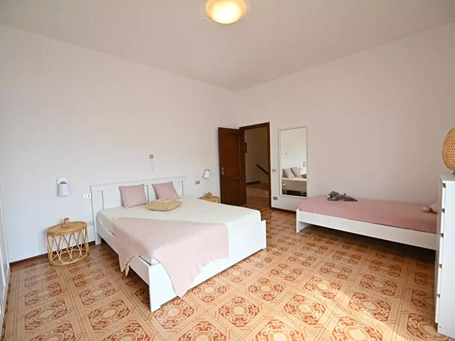 Immagine 23 di Casa bifamiliare in vendita  a Crespina Lorenzana