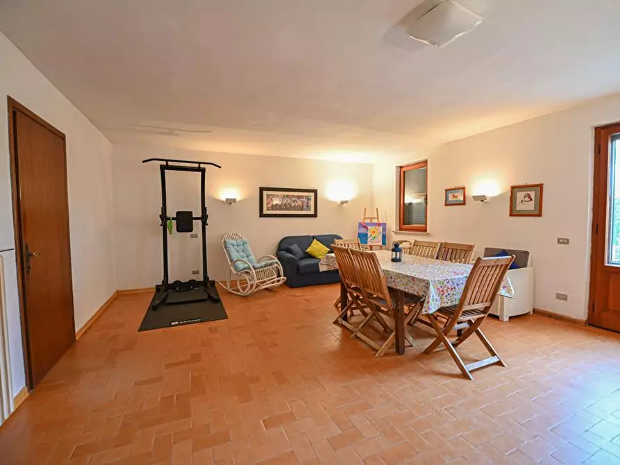 Immagine 41 di Casa bifamiliare in vendita  a Crespina Lorenzana