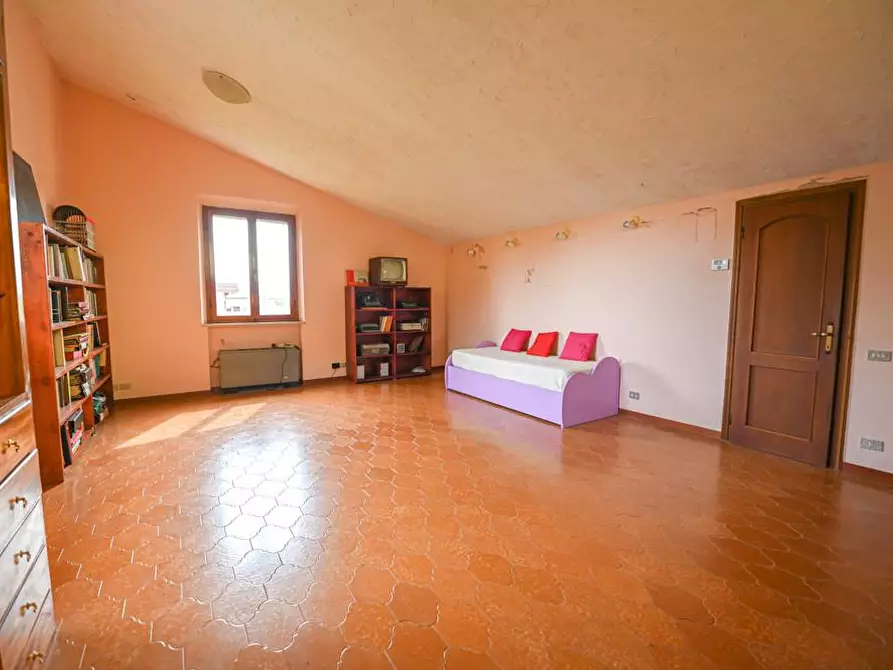 Immagine 33 di Casa bifamiliare in vendita  a Crespina Lorenzana