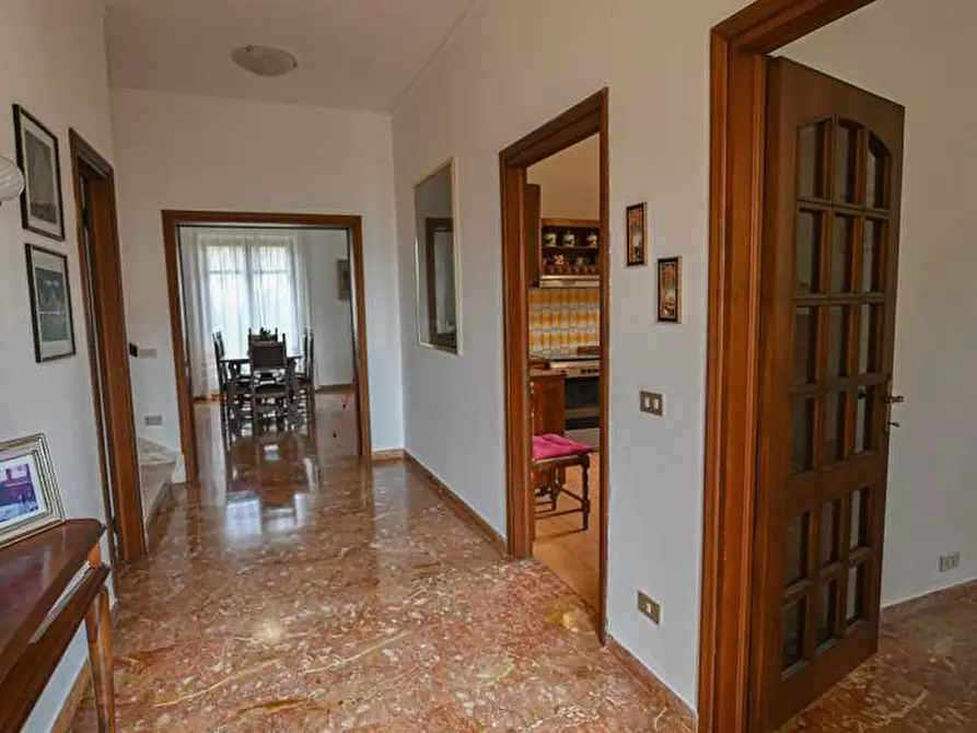 Immagine 16 di Casa bifamiliare in vendita  a Crespina Lorenzana