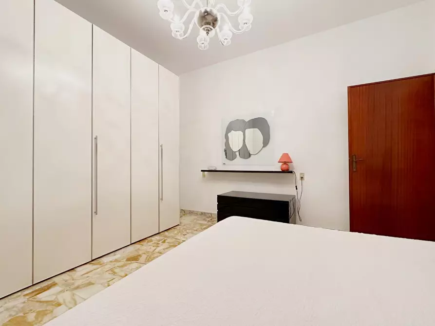 Immagine 12 di Villa in vendita  a Lucca