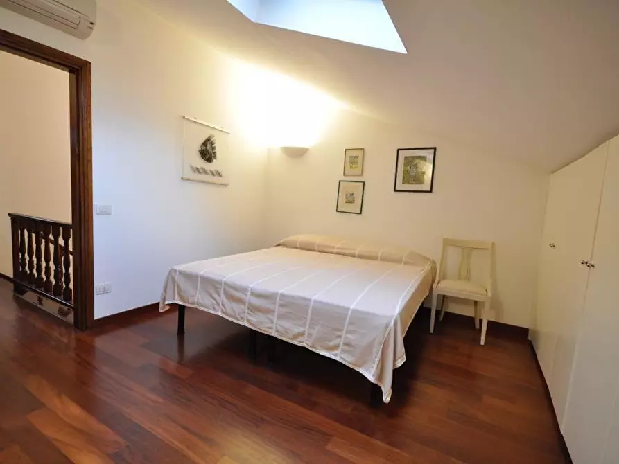 Immagine 25 di Villetta a schiera in vendita  a Viareggio