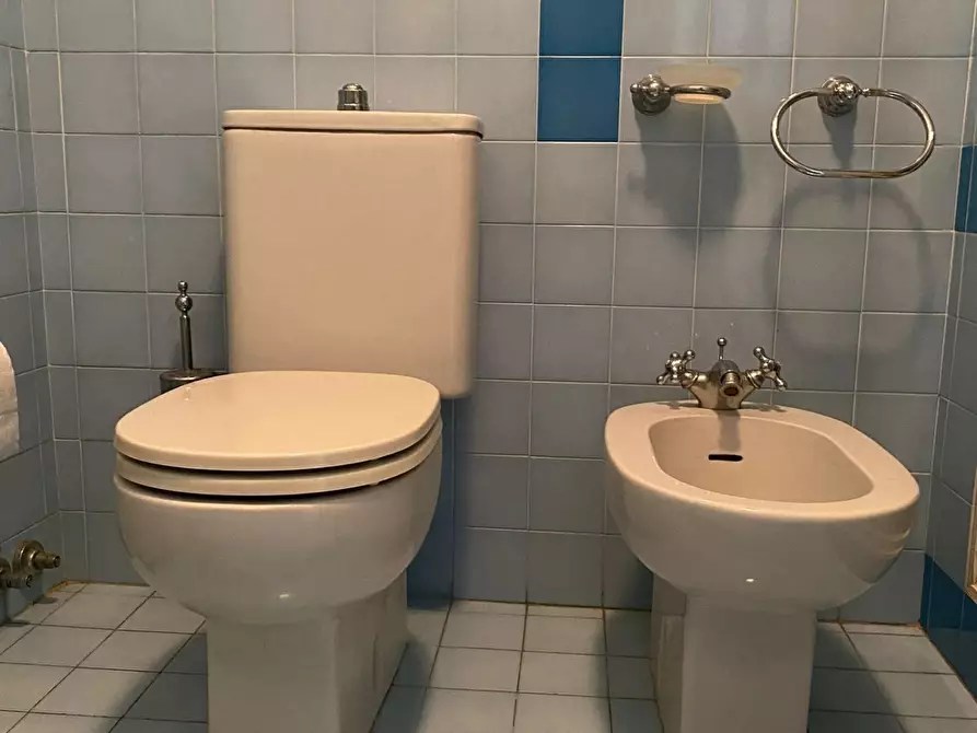 Immagine 17 di Villetta a schiera in vendita  a Viareggio