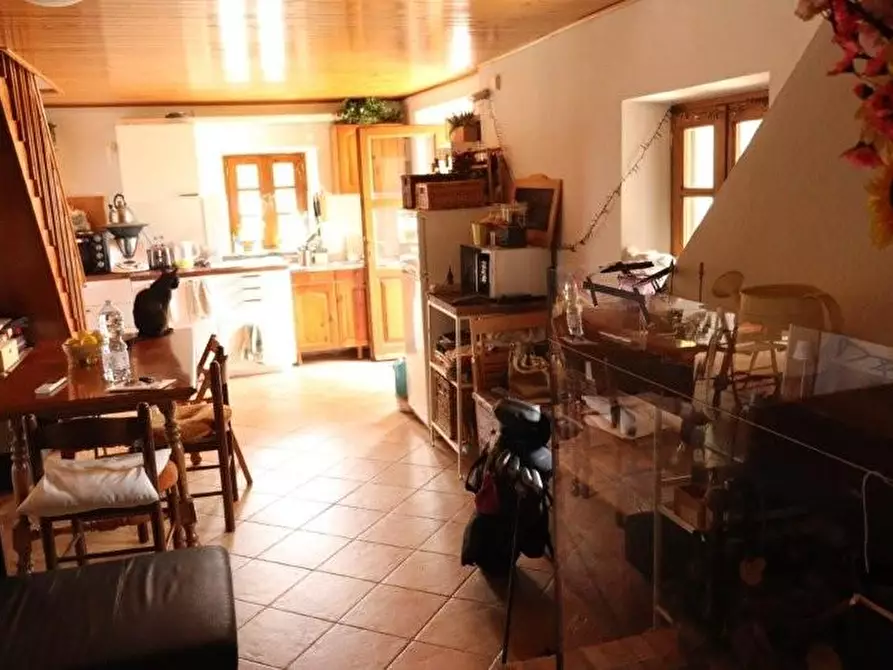 Immagine 49 di Casa indipendente in affitto  a Calci