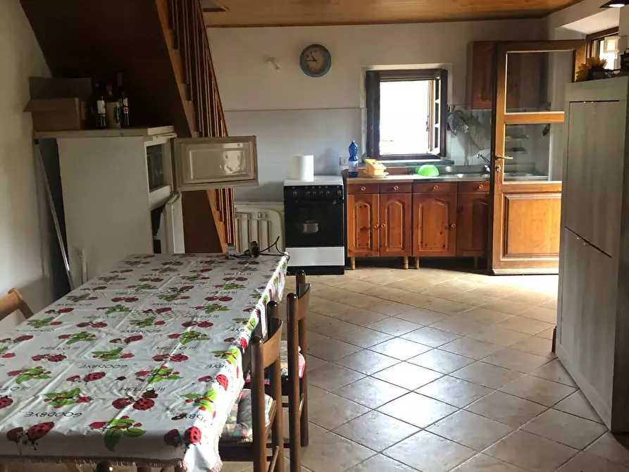 Immagine 17 di Casa indipendente in affitto  a Calci