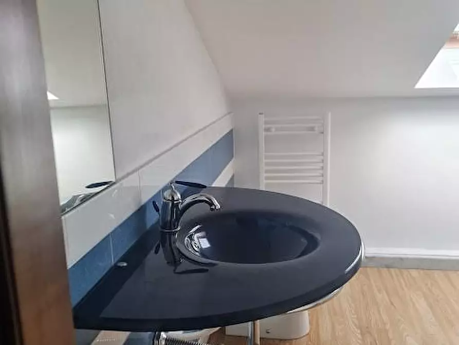 Immagine 26 di Casa semindipendente in vendita  a Carrara