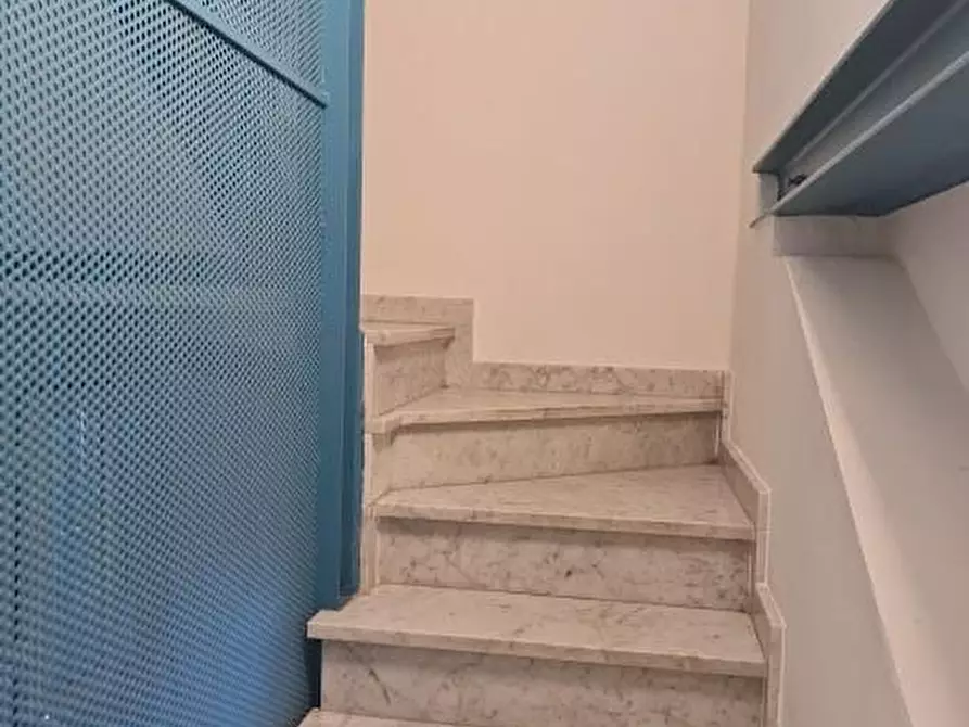 Immagine 12 di Casa semindipendente in vendita  a Carrara