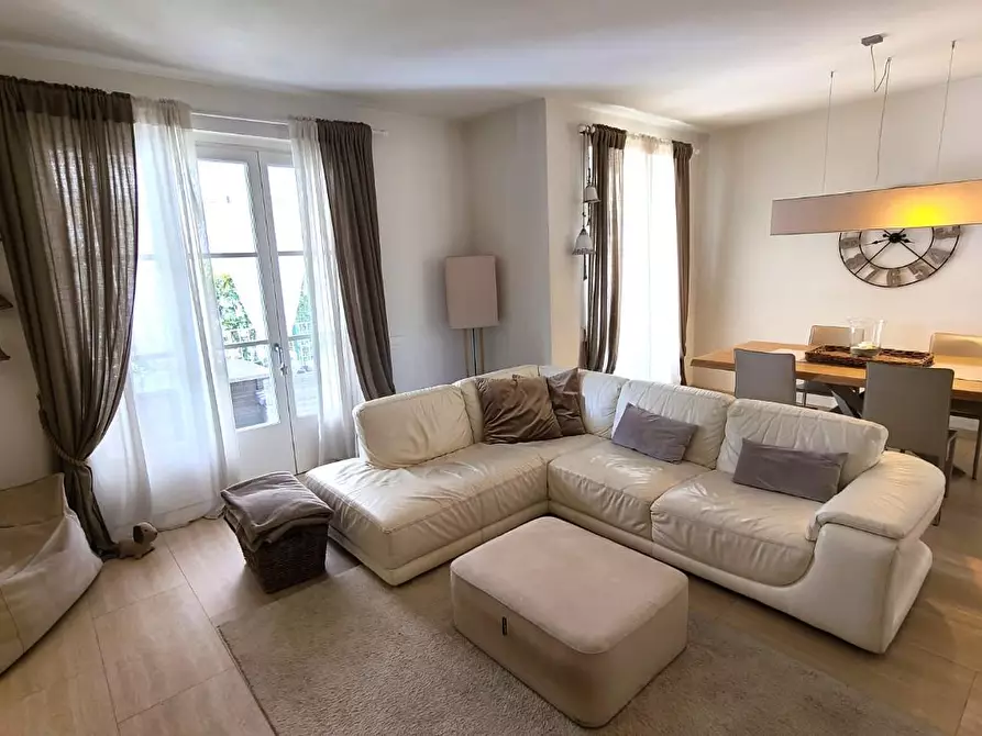 Immagine 6 di Villa in vendita  a Pietrasanta