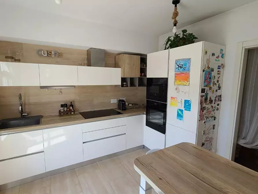 Immagine 9 di Villa in vendita  a Pietrasanta