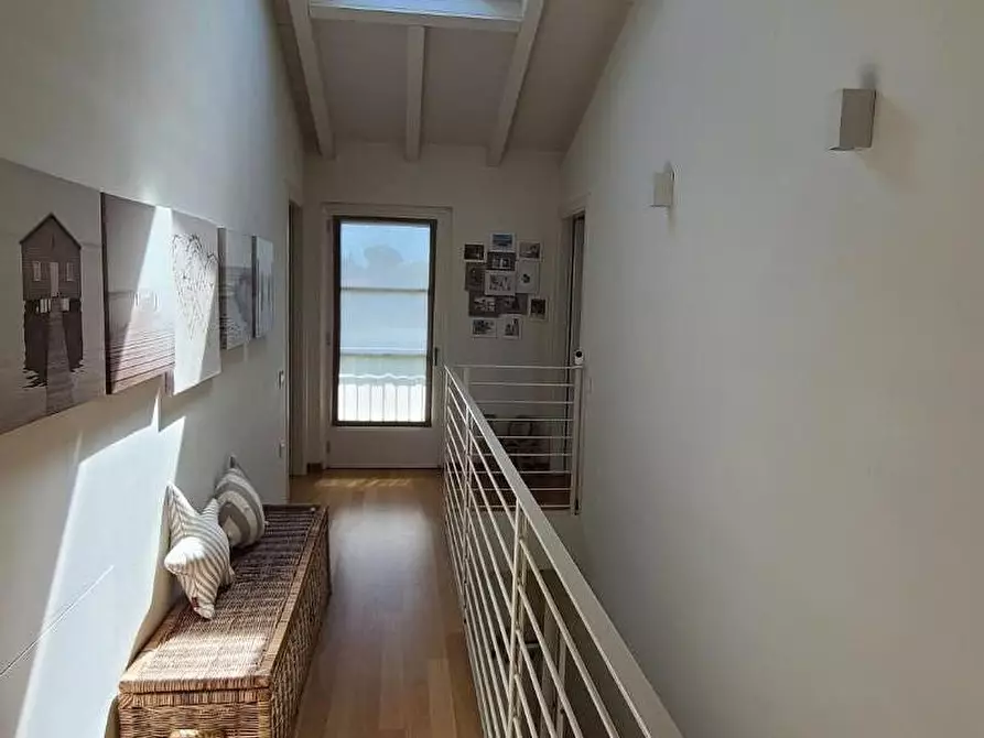 Immagine 27 di Villa in vendita  a Pietrasanta