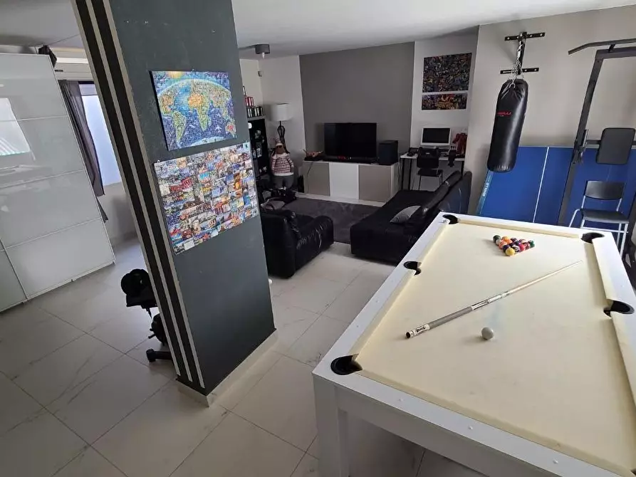 Immagine 15 di Villa in vendita  a Pietrasanta