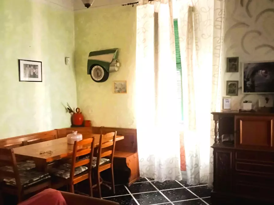 Immagine 14 di Appartamento in vendita  a Lerici