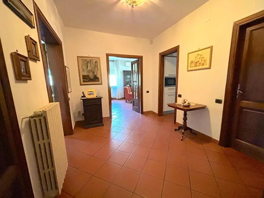 Immagine 60 di Villa in vendita  a Pisa