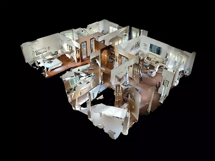 Immagine 38 di Villa in vendita  a Pisa