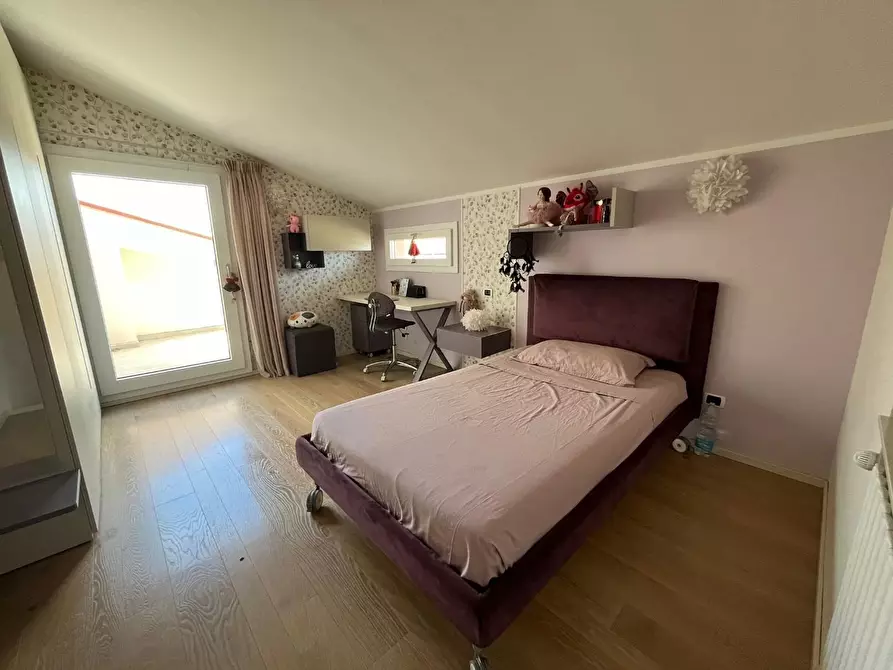 Immagine 23 di Casa bifamiliare in vendita  a Pontedera