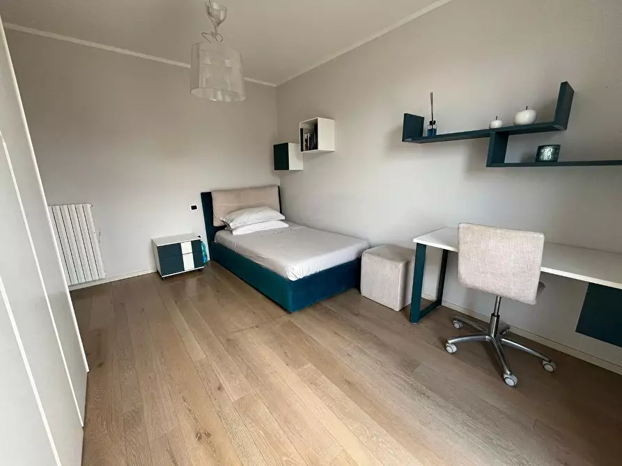 Immagine 21 di Casa bifamiliare in vendita  a Pontedera