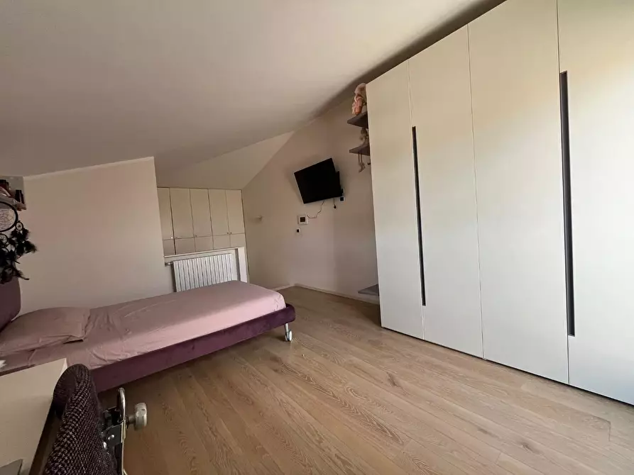 Immagine 26 di Casa bifamiliare in vendita  a Pontedera