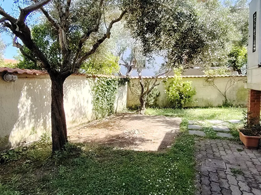 Immagine 18 di Casa trifamiliare in vendita  a Carrara