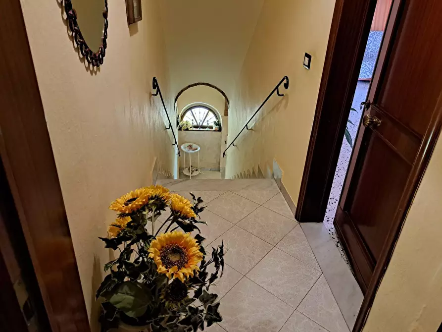 Immagine 2 di Porzione di casa in vendita  a Peccioli