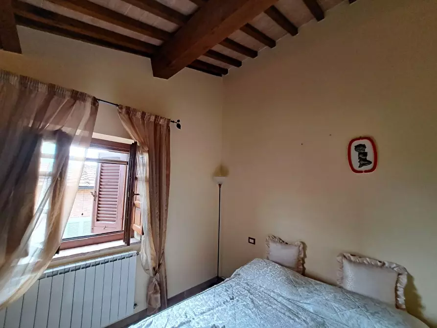 Immagine 14 di Porzione di casa in vendita  a Peccioli