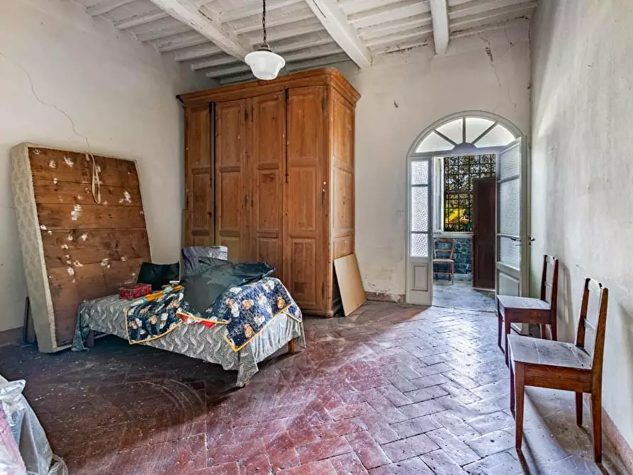 Immagine 41 di Villa in vendita  a San Miniato