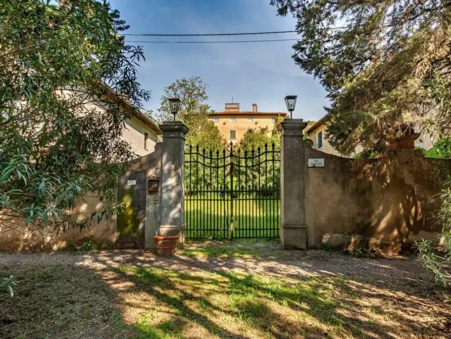 Immagine 70 di Villa in vendita  a San Miniato