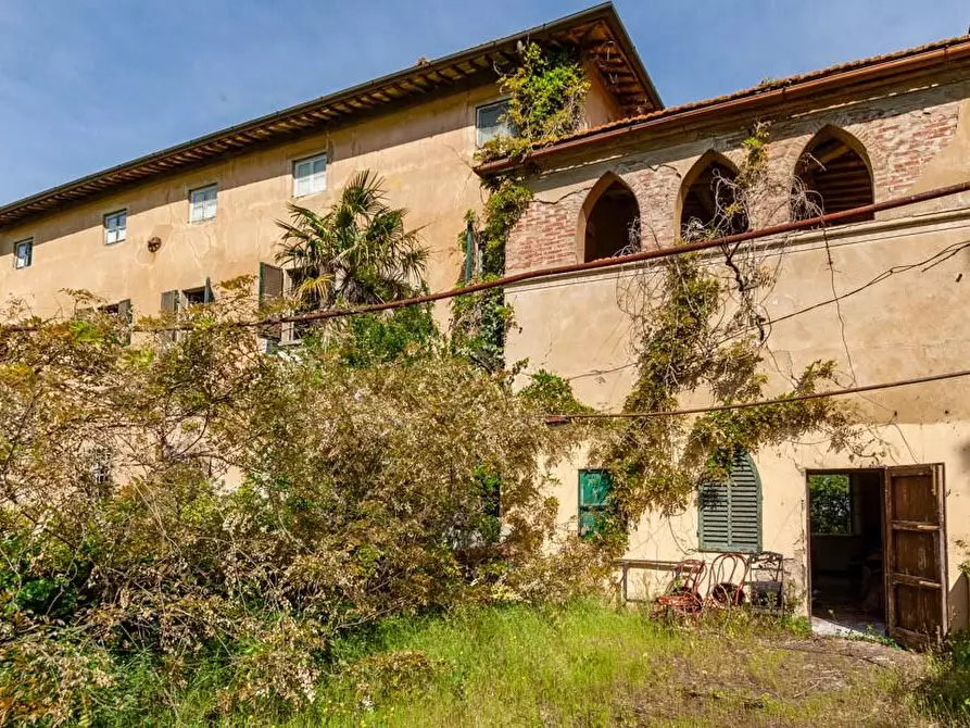 Immagine 5 di Villa in vendita  a San Miniato