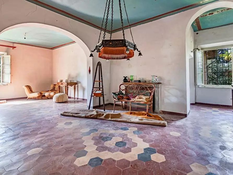 Immagine 20 di Villa in vendita  a San Miniato