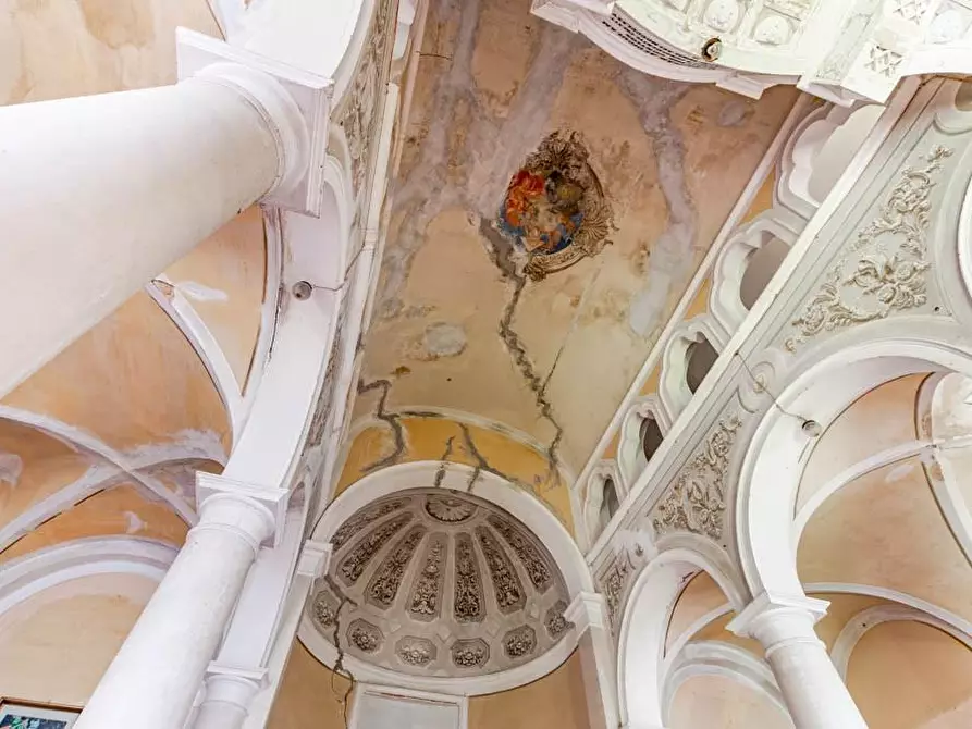 Immagine 10 di Villa in vendita  a San Miniato