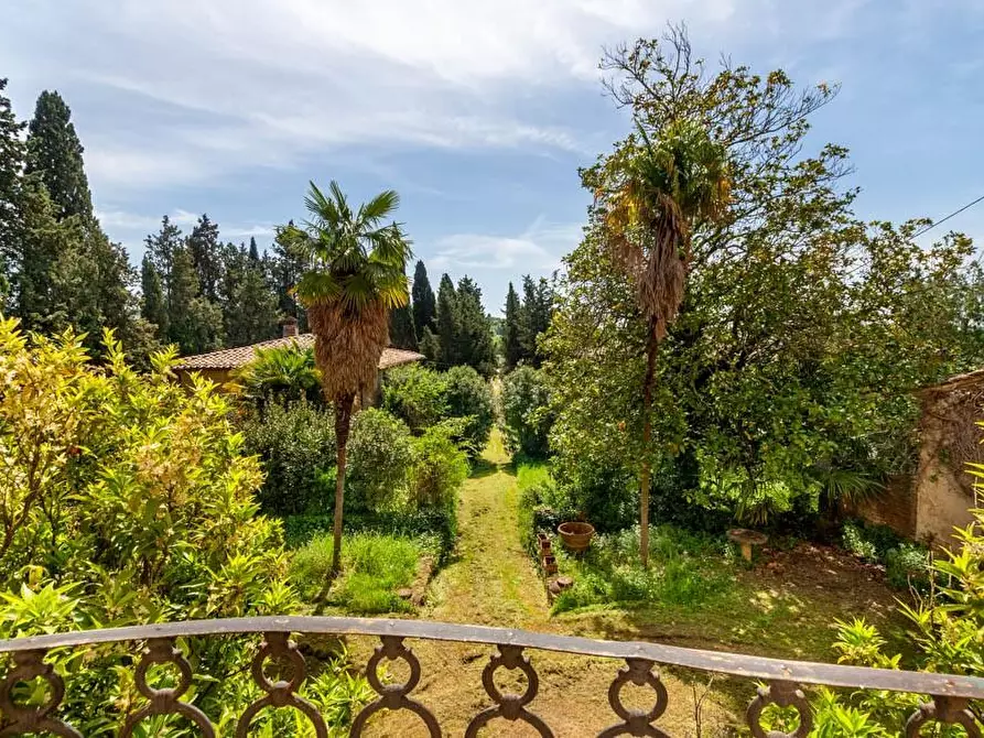 Immagine 53 di Villa in vendita  a San Miniato
