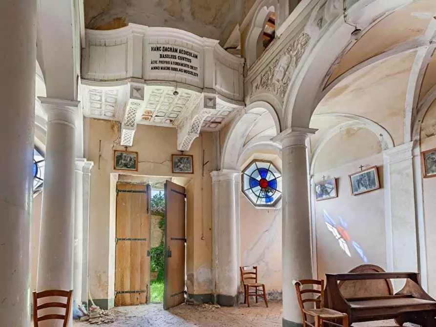 Immagine 11 di Villa in vendita  a San Miniato