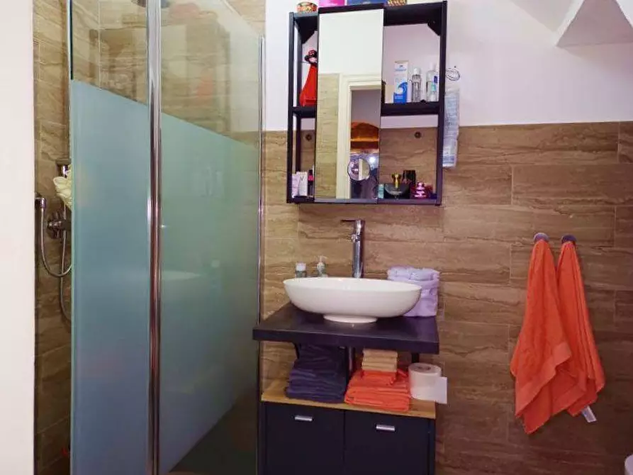 Immagine 42 di Terratetto in vendita  a Cascina