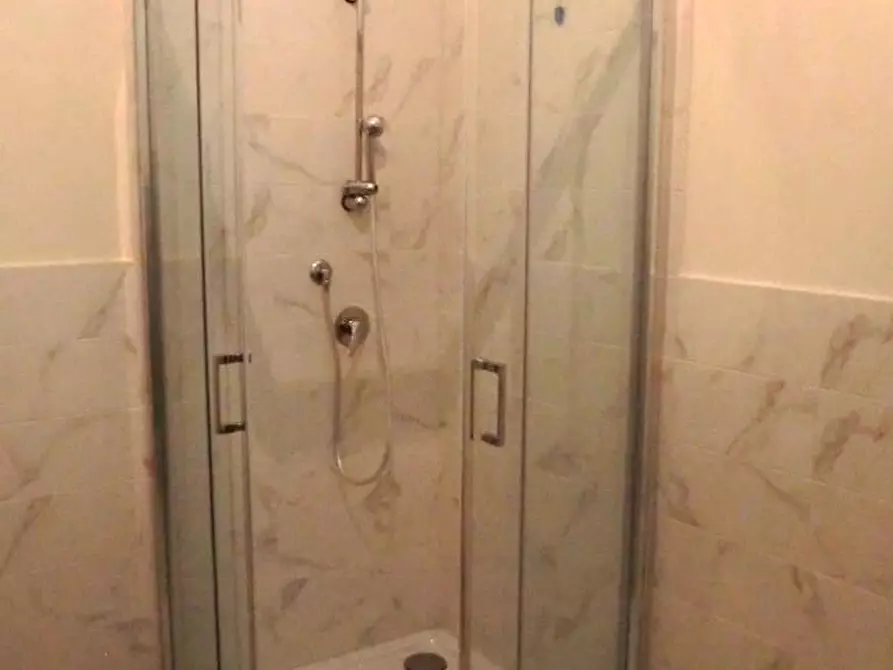 Immagine 24 di Appartamento in vendita  a Lucca