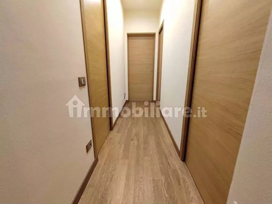 Immagine 9 di Villa in vendita  a Capannori