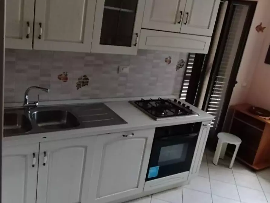 Immagine 5 di Appartamento in vendita  a Massa