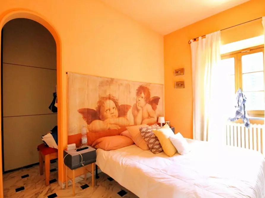 Immagine 15 di Villa in vendita  a Capannori