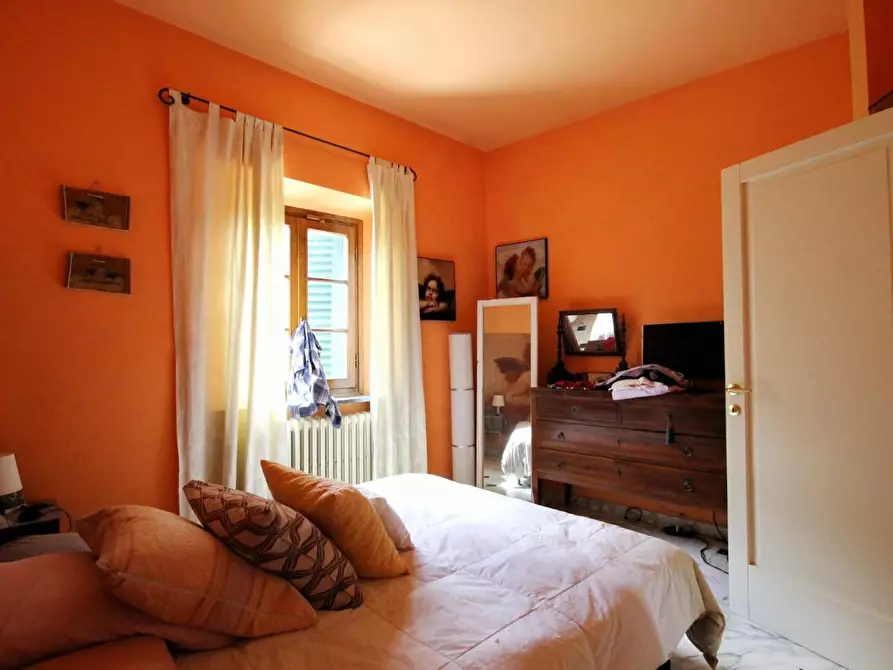 Immagine 16 di Villa in vendita  a Capannori