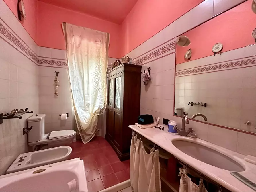 Immagine 49 di Casa indipendente in vendita  a Capannori