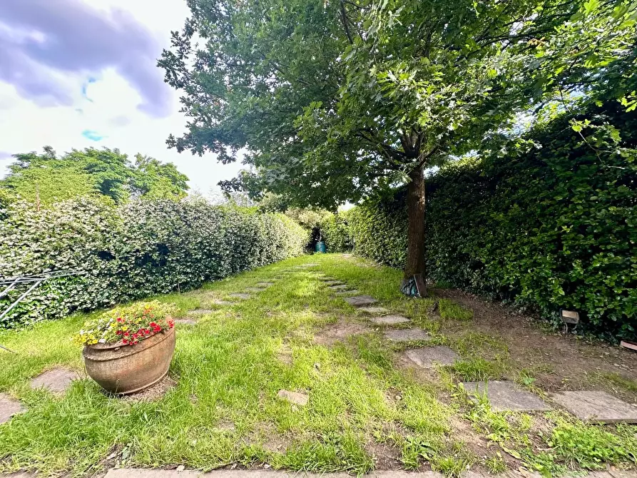 Immagine 35 di Casa indipendente in vendita  a Capannori