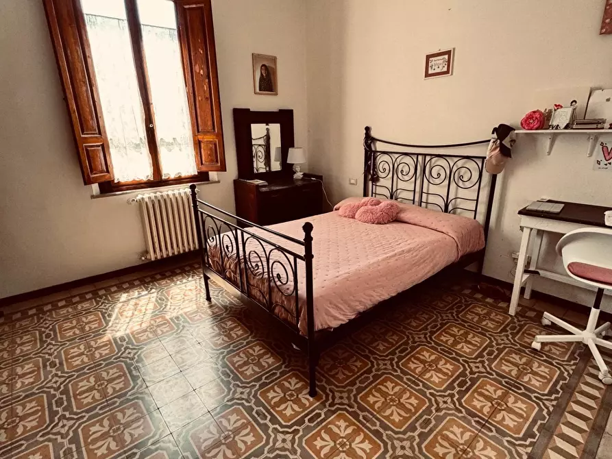 Immagine 37 di Villa in vendita  a Fucecchio