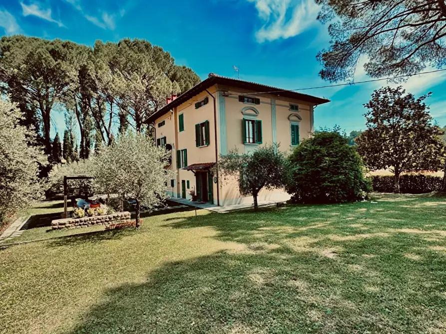 Immagine 21 di Villa in vendita  a Fucecchio