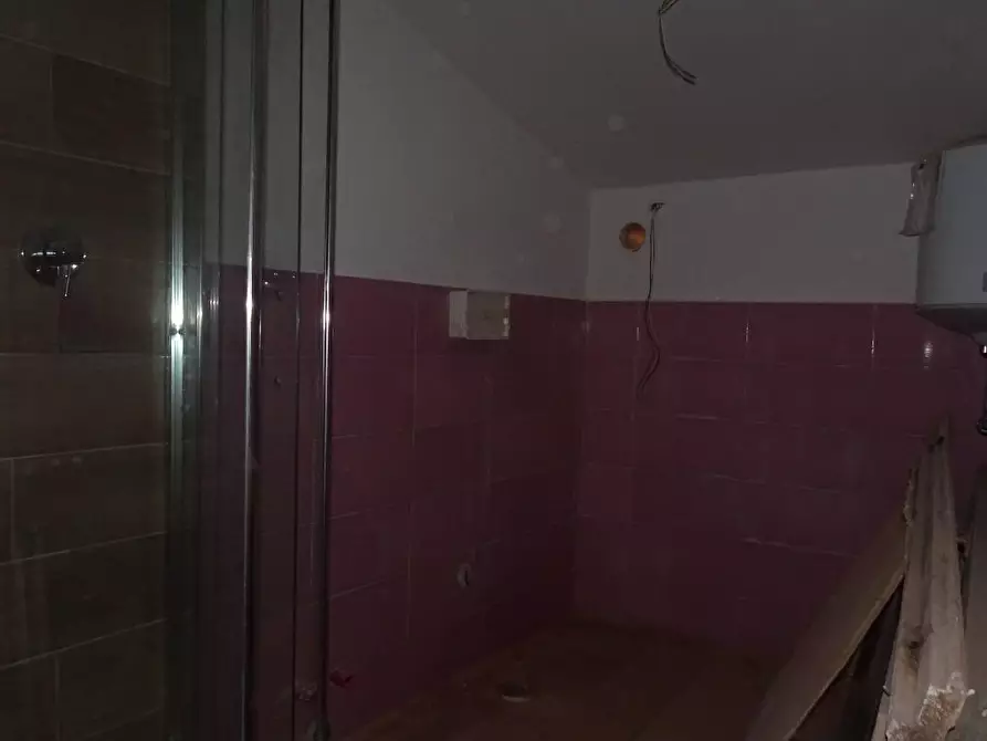 Immagine 9 di Mansarda in affitto  a Cascina