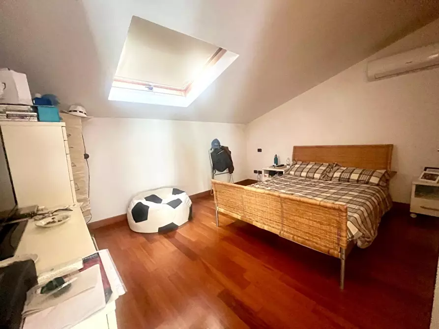 Immagine 25 di Casa bifamiliare in vendita  a Massa